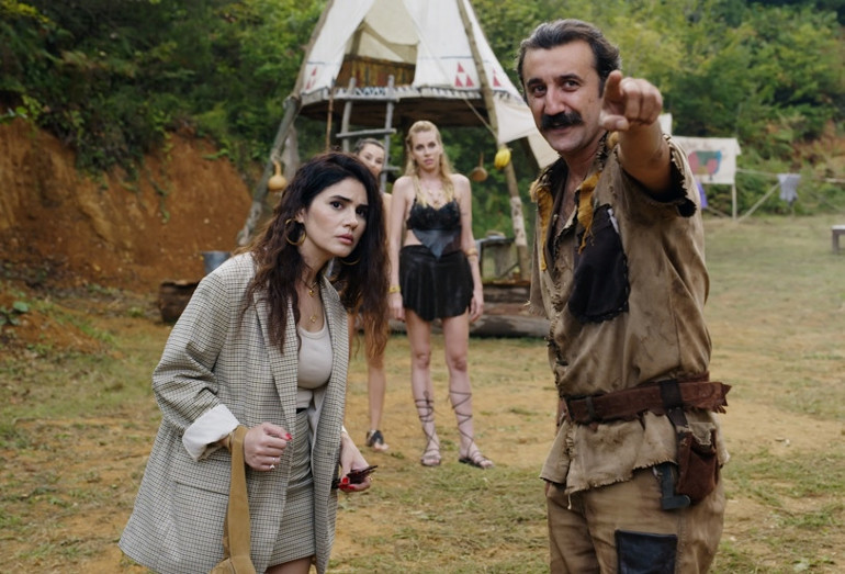 Arap Kadri ve Tarzan fragmanıyla güldürdü