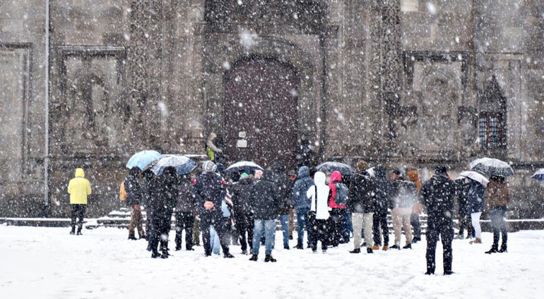 Bu haberi okumadan dışarı çıkmayın Fırtına, kar, şiddetli yağış... 19 ile sarı ve turuncu kodlu uyarı