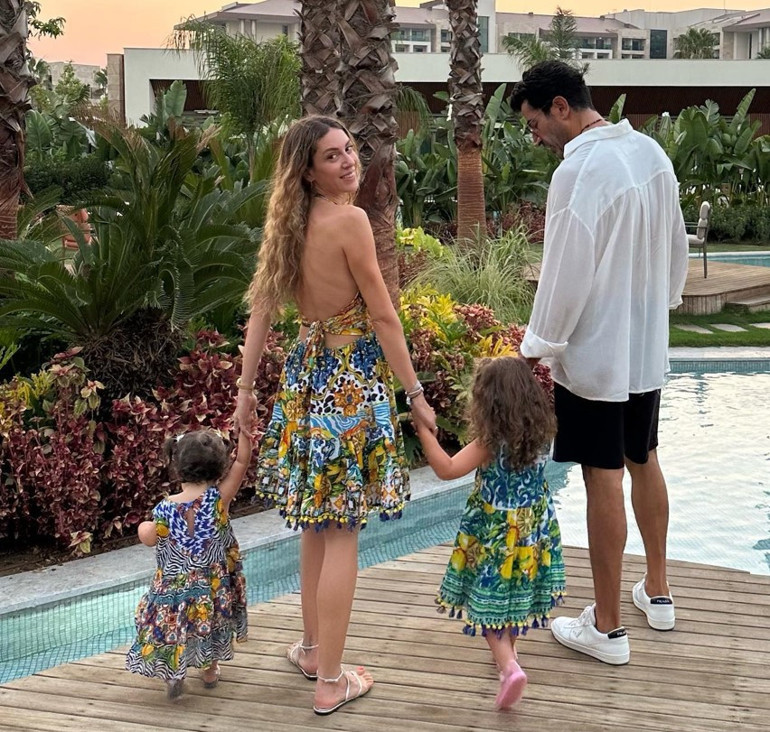 İdo Tatlıses ile Yasemin Şefkatlinin arayışı bitti... İkizlerin isimlerine karar verildi