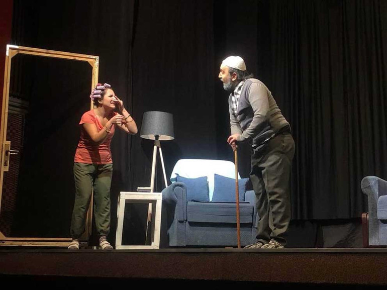 Kosova Türk tiyatrosunda bir ilk