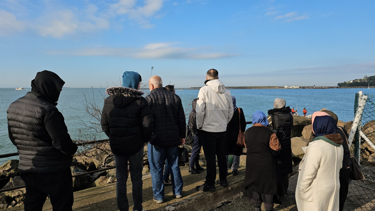 Zonguldakta kayıp 11 Türk denizciyi arama çalışmaları sürüyor Kayıp bir mürettebatın son mesajı ortaya çıktı: Hakkınızı helal edin