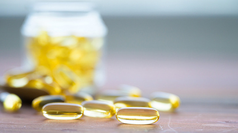 A vitamini ve E vitamini takviyelerine dikkat Bilinçsiz kullanımı çok yaygın ama fazlası faydadan çok zarar veriyor, zehirlenmelere bile yol açıyor