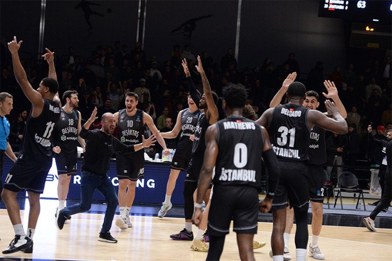 Beşiktaş basketbolda tarih yazdı, Umut Tahir Güneşin sevinci çok konuşuldu