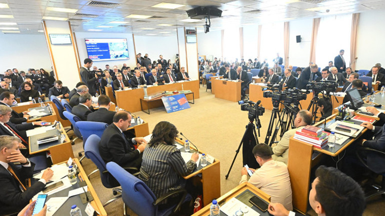 Bakan Uraloğlu: 2035te her 2 araçtan biri elektrikli olacak