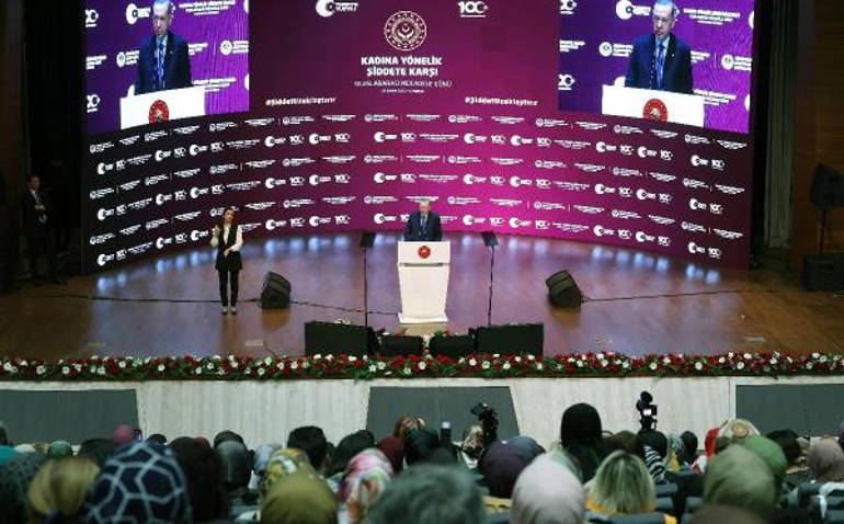 Cumhurbaşkanı Erdoğan: Kadına yönelik şiddete karşı sıfır tolerans ilkemizin alt yapısını oluşturuyoruz