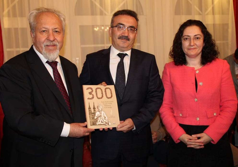 Ulusları kurtaracak olan yalnız öğretmenlerdir