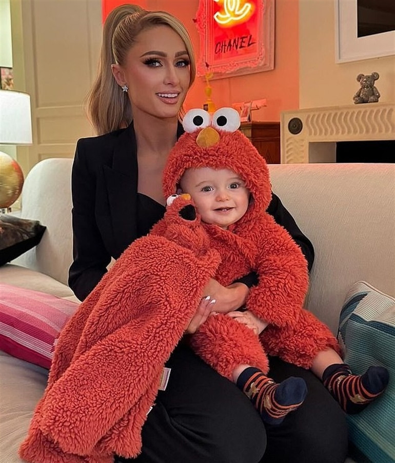 Sosyetik güzel ikinci kez anne oldu... Sürpriz bebeğinin adını doğmadan 10 yıl önce koymuş