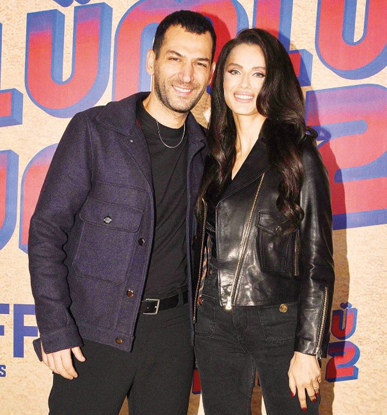 Ölümlü Dünya 2 galasına ünlü akını