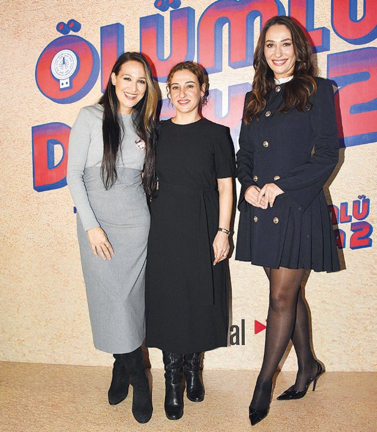 Ölümlü Dünya 2 galasına ünlü akını