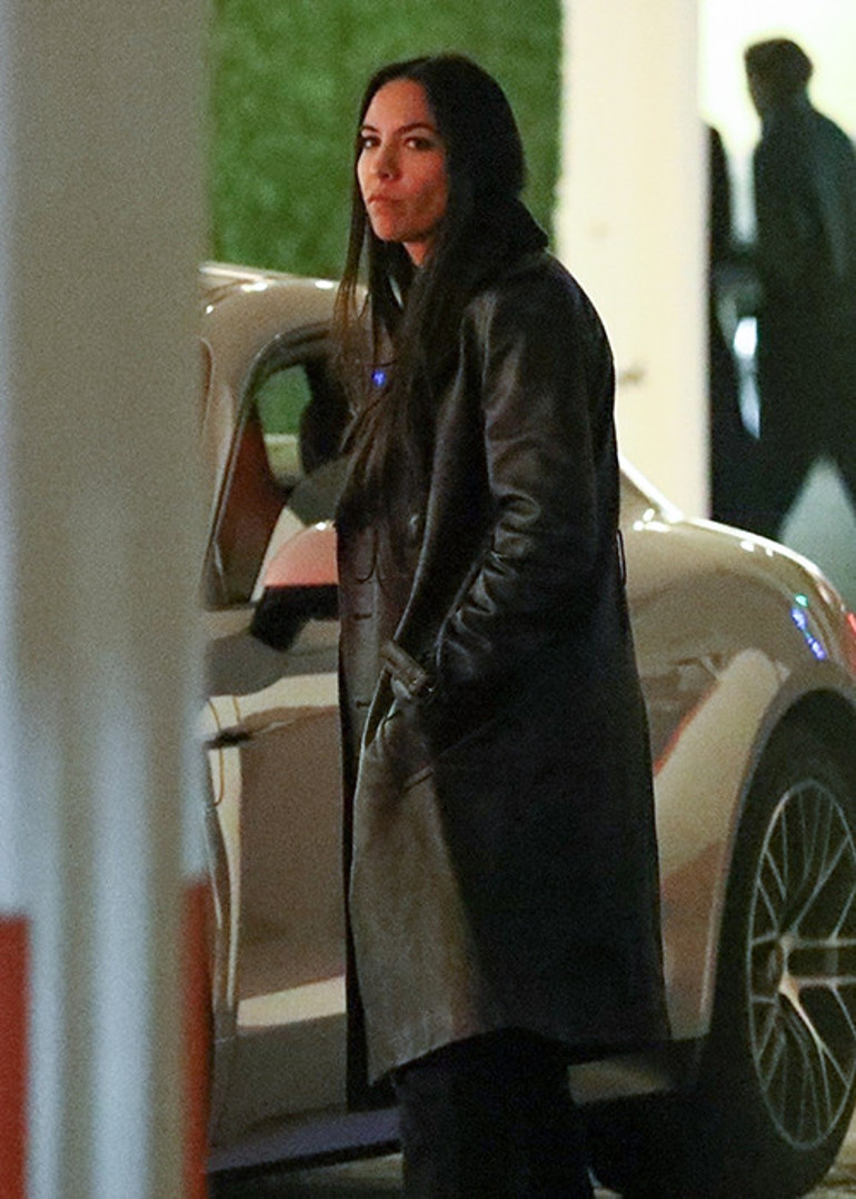 Ben evlenecek kadın değilim demişti... Eski aşkından milyonları kaptı...Kendini gecelere bıraktı