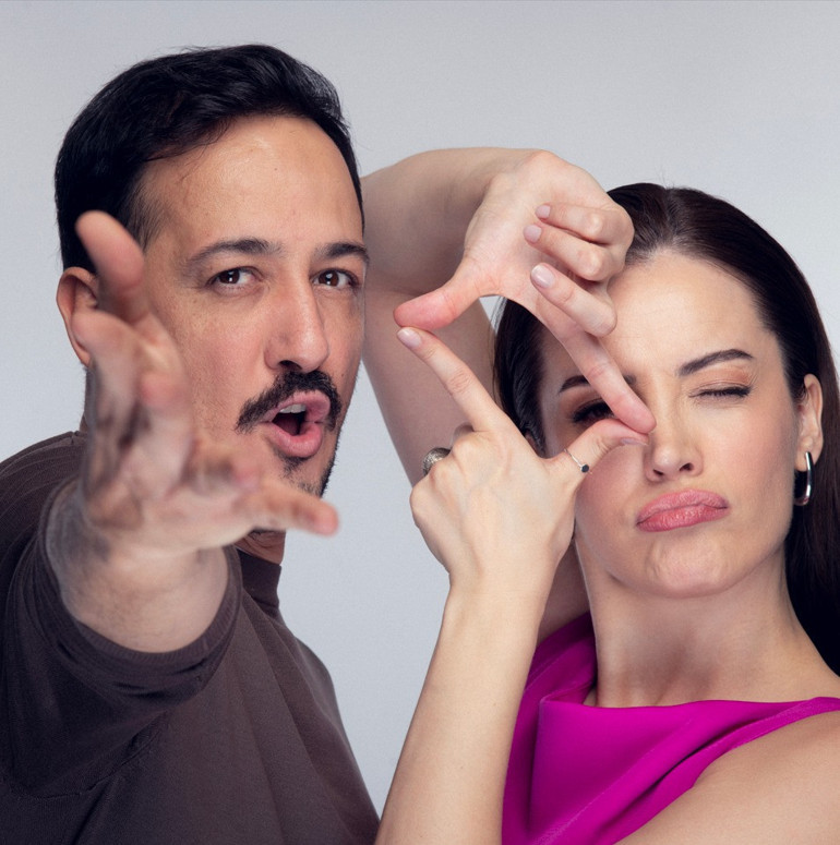 İrem Sak: ‘Bu meslek bizim derimizi kalınlaştırıyor’ Sarp Apak: ‘Eleştirilere bağışıklık kazandık yıllar içinde’