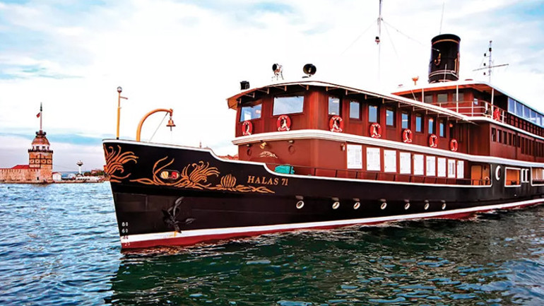 Alina Boz ve Umut Evirgen evlendi...Nikahtan ilk kareler