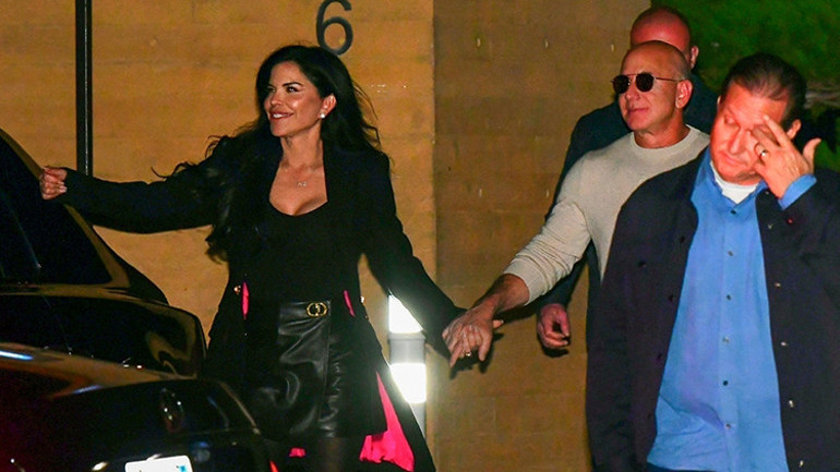 Milyonluk nişan yüzüğünden pırlanta isim kolyesine... Onun soyadını almak için sabırsızlanıyorum