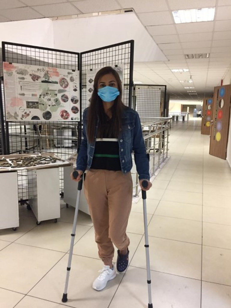 Gittiği bütün doktorlar kesilmek zorunda dedi... Mervenin bacağını yüzyılın cerrahı kurtardı Meslek hayatımda ilk kez görüyorum