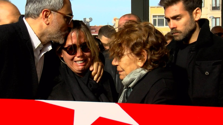 Usta sanatçı Can Gürzap son yolculuğuna uğurlandı