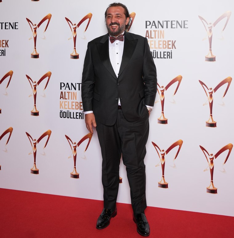 49. Pantene Altın Kelebek Ödüllerinde şıklık yarışı