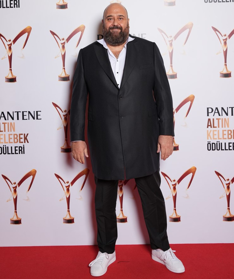 49. Pantene Altın Kelebek Ödüllerinde şıklık yarışı