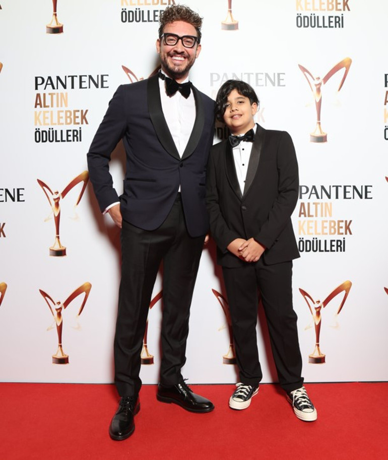 49. Pantene Altın Kelebek Ödüllerinde şıklık yarışı