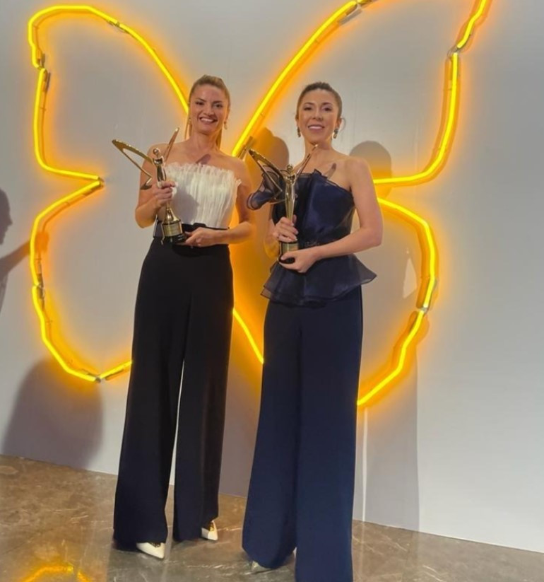 49. Pantene Altın Kelebek Ödüllerinde şıklık yarışı