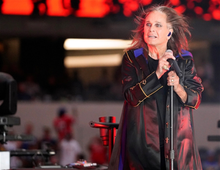 Efsane isim ‘Artık yaşayacak uzun yıllarım kalmadı’ demişti… Buruk doğum günü kutlaması: Seni ölesiye seviyorum baba