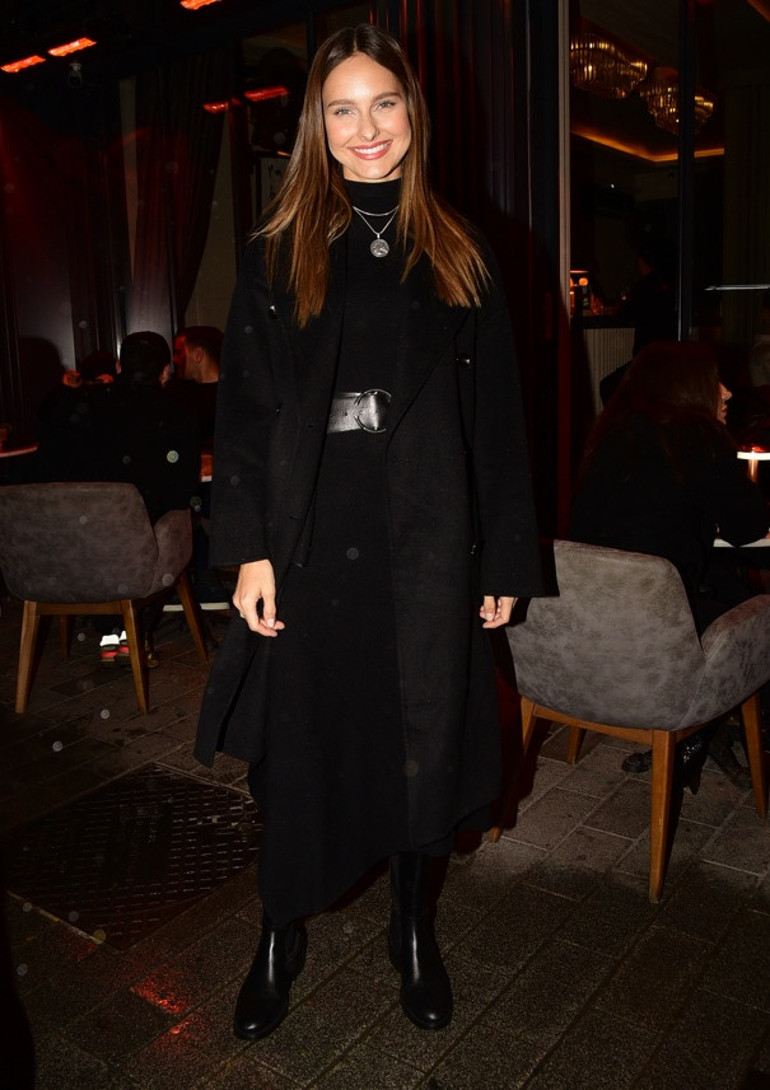 Jessica May: Eşim Brezilya bileti hediye aldı