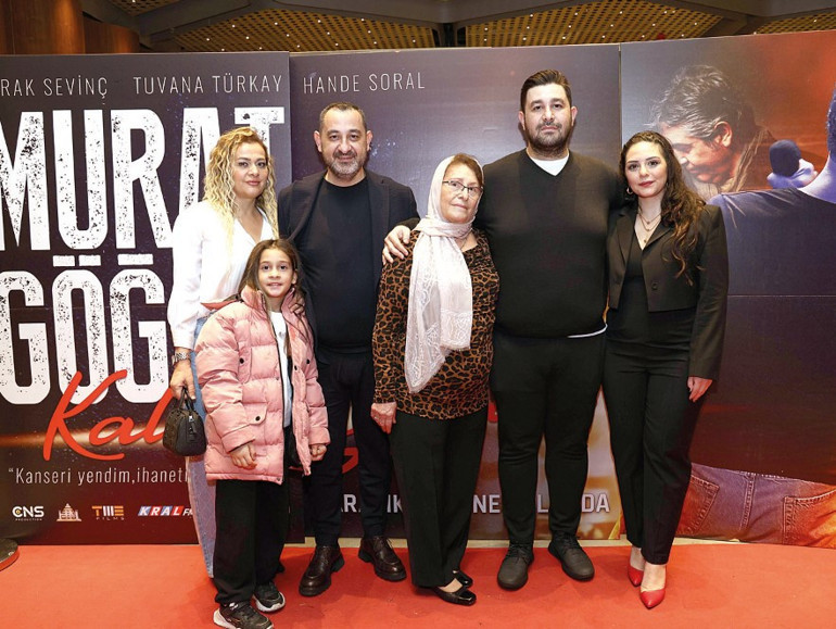 Murat Göğebakan: Kalbim Yaralı filminin galasında duygusal anlar... Murat çok derin acılar çekti