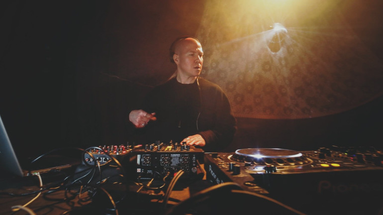 İster konser salonuna buyurun, ister dans pistine...