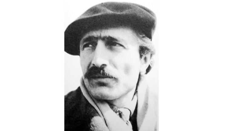 Özdemir Asaf’ın temize çekilmemiş kâğıtları