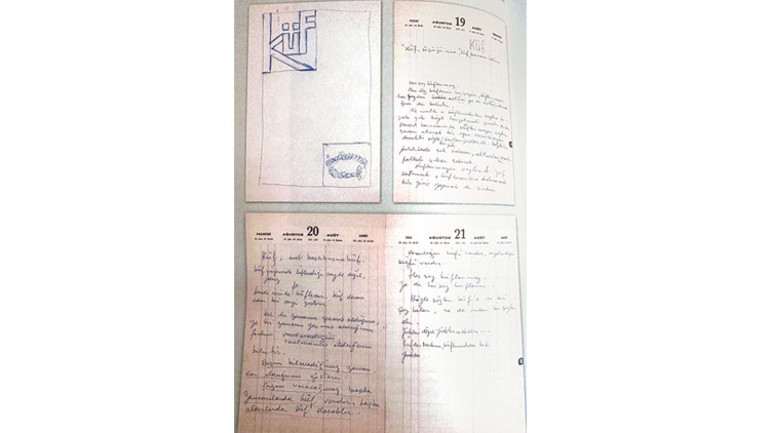 Özdemir Asaf’ın temize çekilmemiş kâğıtları