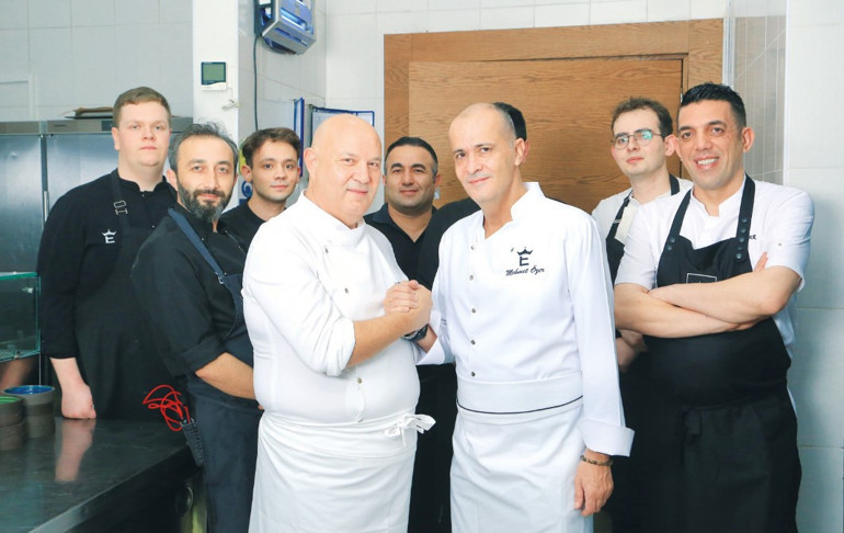 Kıbrıs’ta şeflerin düeti