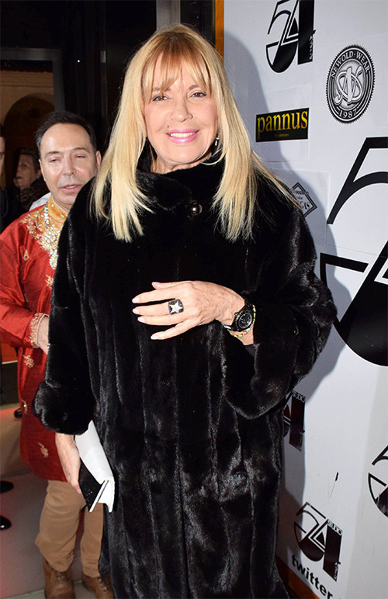 Aşk, ihanet, karanlık ilişkiler... Hepsi bu ailede... Gelin kayınpederinin izinden gitti