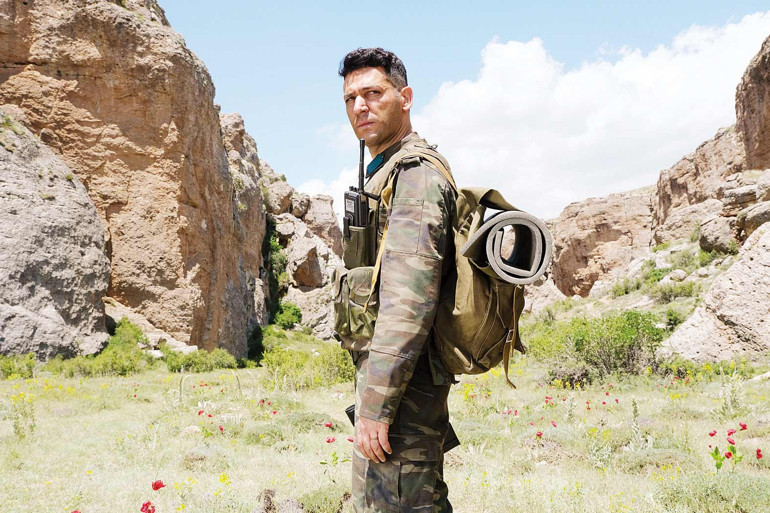 Ünlü oyuncu ilk kez anlattı: Hayatımın en zor gecesiydi, hem anneyi hem de bebeği kaybediyorduk