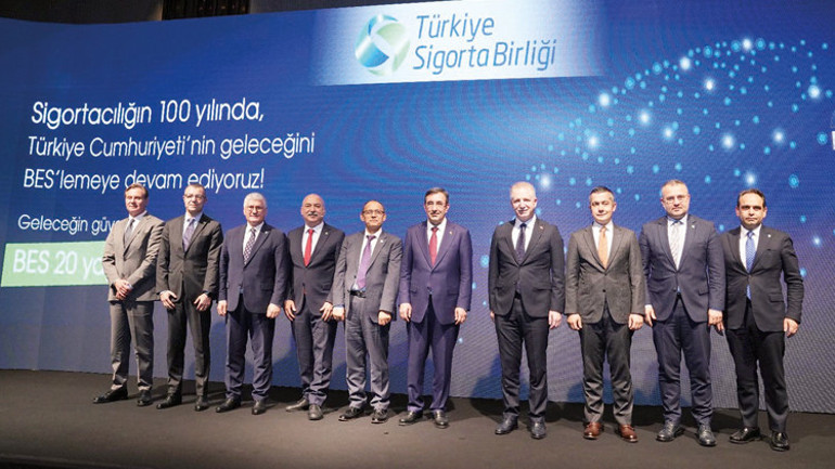 Emeklilik yol haritası belirlendi... BES, sosyal güvenlik sistemini içine alan yapıya kavuşacak