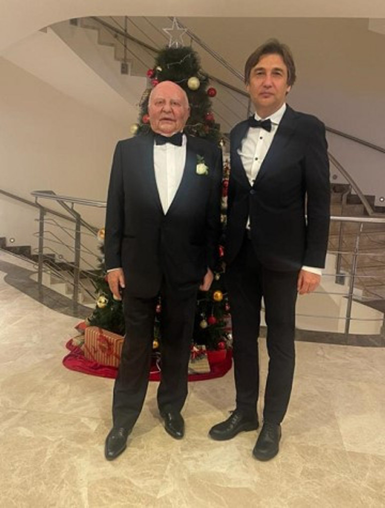 Siyasetten notlara devam