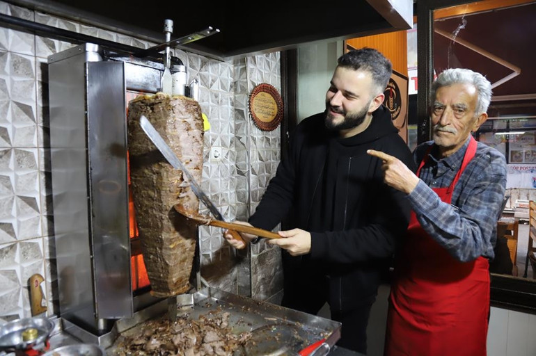 Kuşaktan kuşağa Ankara hikâyeleri: Azim Beşiktaş Döner