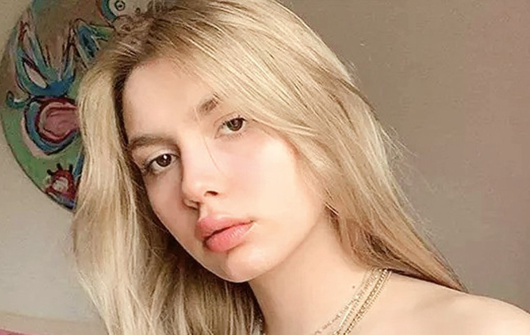 Google, Google söyle bana...