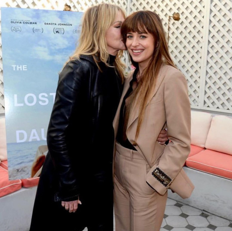 Ünlü yıldız kendine prensesler gibi bakıyor... Günde 14 saat uyurum, küvetten çıkmam