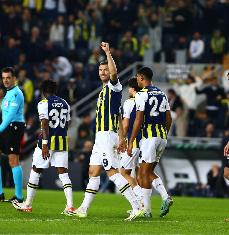 Fenerbahçenin Konferans Ligi Son 16 Turundaki muhtemel rakipleri belli oldu
