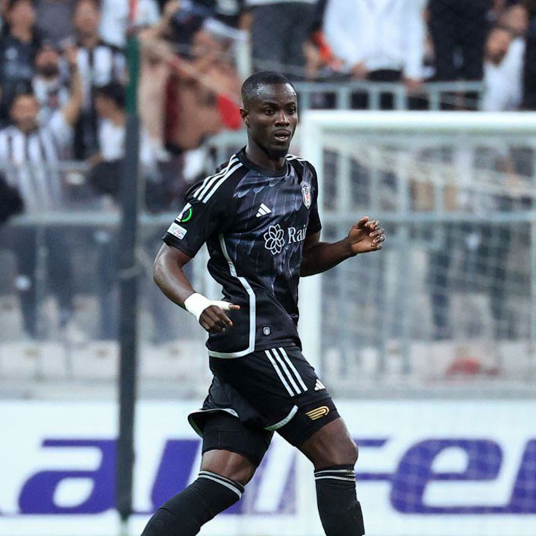 Beşiktaş, kadro dışı bırakılan 5 futbolcu için iki karar birden Hasan Arattan ünlü menajere tam yetki...