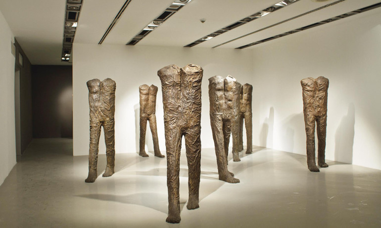 30 sene, 150 sergi, 1.500 sanatçı