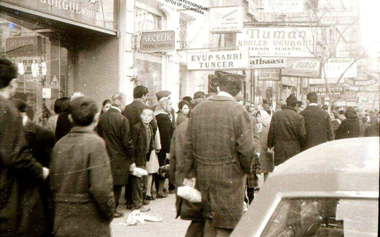 Bugün günlerden Eyüp Sabri Tuncer