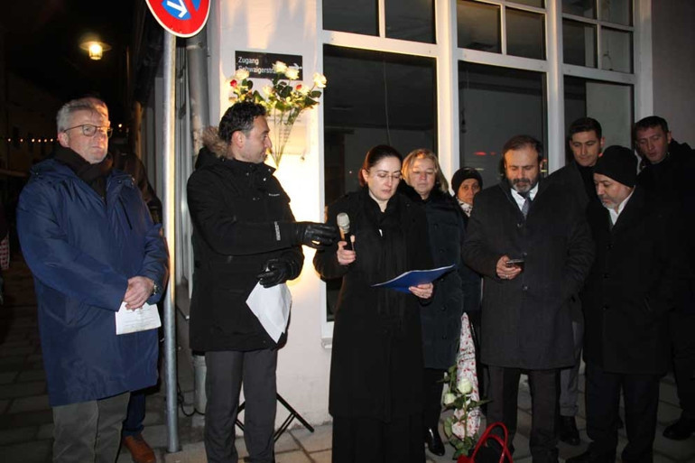 Schwandorf kurbanları anıldı: ‘35 yıllık acımız aynı şekilde devam ediyor’