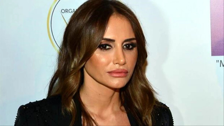 Aşk uğruna sınırları aşıp Türkiye’ye geldi Onu ünlü şarkıcının eşi olarak tanımıştık...