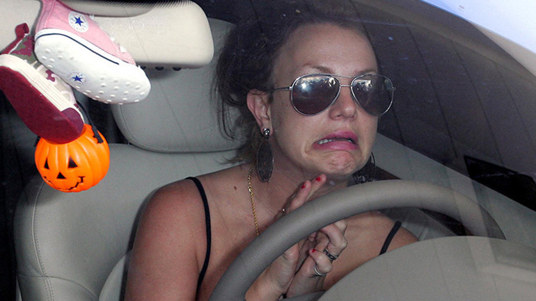 Her şeyi var ama evlatlarına olan hasreti hiç dinmedi... ‘Çocuklarımı gizlice görüp onlara sarılırdım