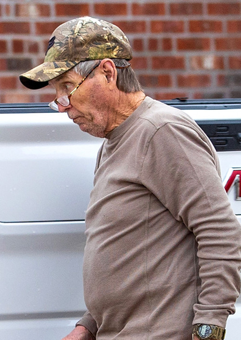 Her şeyi var ama evlatlarına olan hasreti hiç dinmedi... ‘Çocuklarımı gizlice görüp onlara sarılırdım