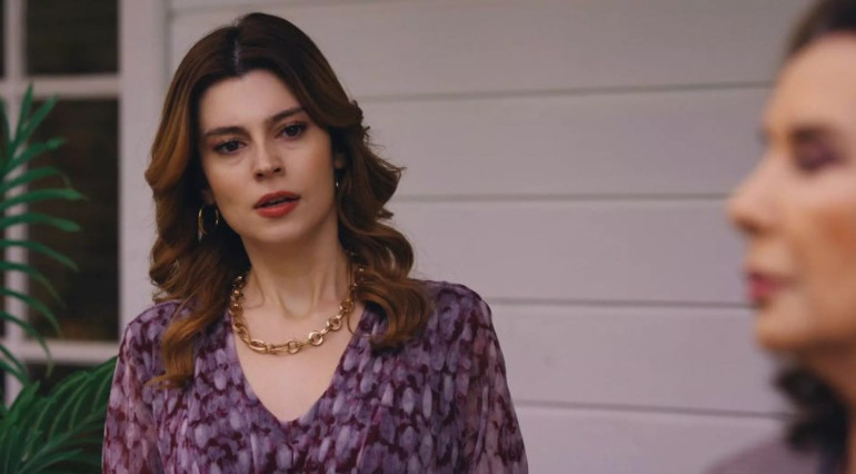 Dağ evinde romantik gece