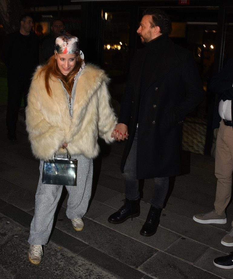 Ali Ataydan Hazal Kayanın tütsüsüne isyan