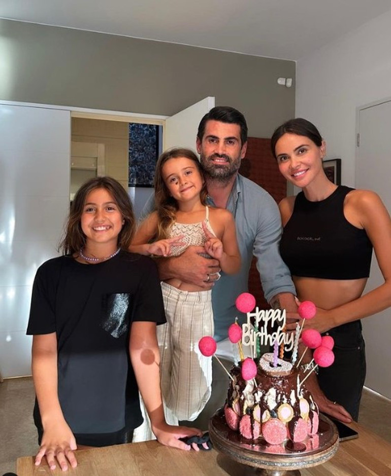 Zeynep Demirel, Volkan Demirel’in Çeşme’deki kavgasını anlattı: Adamın kafasında şişe kırmadı