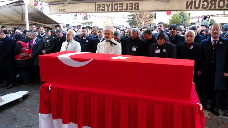Türkiye, Pençe-Kilit Harekatı şehitlerini uğurladı... Kahramanlara en acı veda