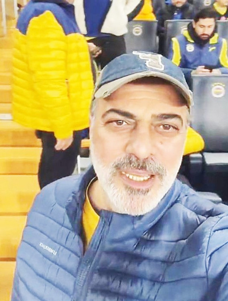 Ünlülerden derbi pozları
